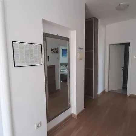 Ravlic 3* Makarska