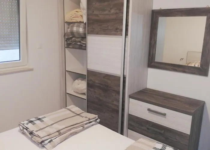 Ravlic Gostinjska kuća