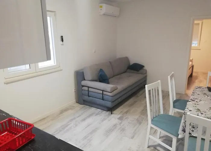 Gostinjska kuća Ravlic