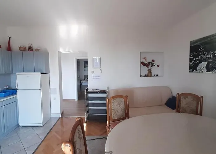 Ravlic Gostinjska kuća Makarska