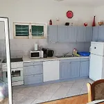 Ravlic 3* Makarska